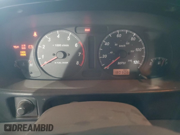 2002 Isuzu Rodeo z VIN 4S2CK58DX24320793, wystawiony jako Copart lot #46357065 z przebiegiem 180 306 mil mil oraz Szkody całkowita. Historia ofert i sprzedaży dostępna na DreamBid. Obrazek 9.