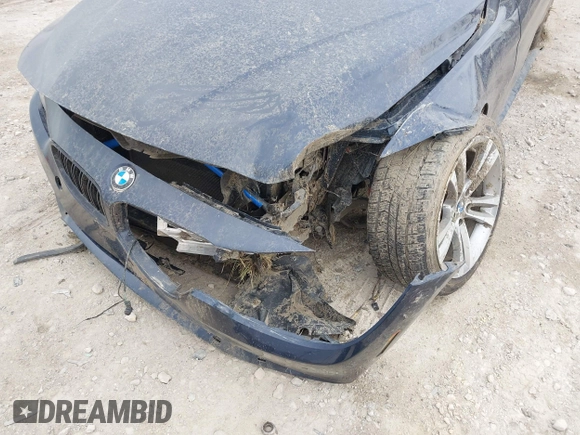 2018 BMW 4 Series 430i xDrive with VIN WBA4J3C59JBL04275, listed as a IAAI auction lot 42006768 with 59,437 mi miles and . Bid and sale history available at DreamBid. Image 6.