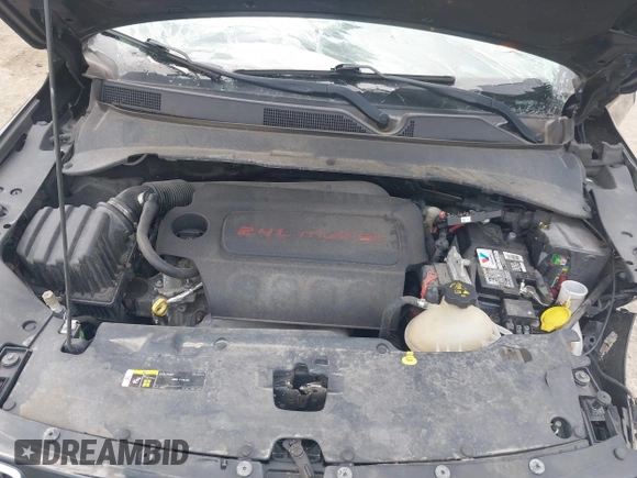 2018 Jeep Compass Limited with VIN 3C4NJDCB7JT332674, listed as a IAAI auction lot 42145567 with 111,852 mi miles and . Bid and sale history available at carsss.com. Image 10.
