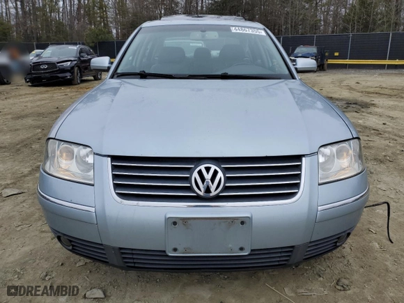 2003 Volkswagen Passat GLX with VIN WVWRH63B03P438156, listed as a Copart auction lot 44867355 with 227,762 mi miles and Salvage Title. Bid and sale history available at carsss.com. Image 5.