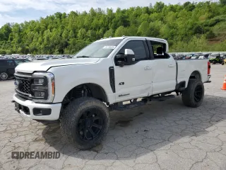 2023 Ford F-250 XL z VIN 1FT7W2BT0PED30590, wystawiony jako Copart lot #54139835 z przebiegiem 30 755 mil mil oraz Szkoda całkowita • Salvage title. Historia ofert i sprzedaży dostępna na DreamBid. Obrazek 1.