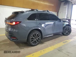 2025 Mazda CX-70 с VIN JM3KJEHC9S1112334, выставлен на аукционе Copart как лот 52044705 с пробегом 3 418 миль миль и Списание • Salvage title. История ставок и продаж доступна на DreamBid. Изображение 3.