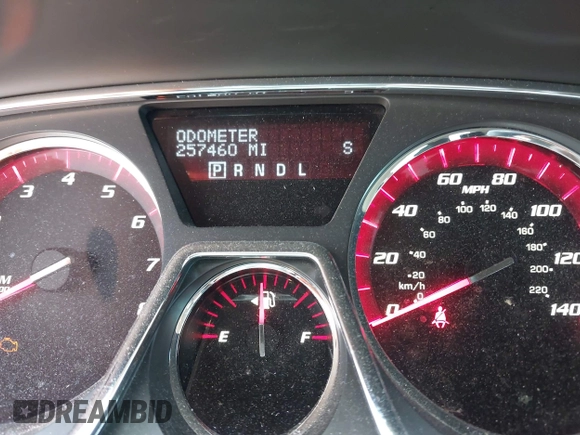 2014 GMC Acadia SLE with VIN 1GKKRPKD3EJ105743, listed as a IAAI auction lot 42014437 with 257,460 mi miles. Bid and sale history available at carsss.com. Image 15.