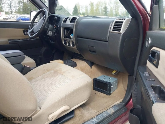 2008 Chevrolet Colorado LT w/1LT with VIN 1GCCS13E188134887, listed as a IAAI auction lot 42009593 with 127,517 mi miles. Bid and sale history available at carsss.com. Image 5.