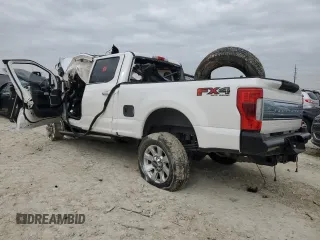 2019 Ford Super Duty F-250 SRW XL with VIN 1FT7W2BT9KEF77020, listed as a Copart auction lot 45382005 with 0 mi miles and Salvage Title. Bid and sale history available at carsss.com. Image 2.