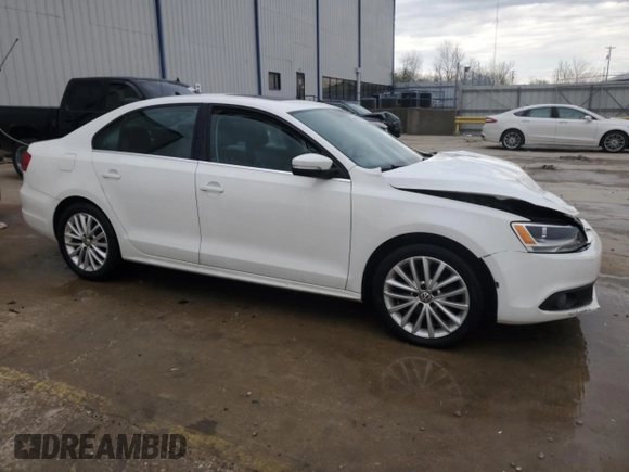 2012 Volkswagen Jetta SEL with VIN 3VWLX7AJ6CM407974, listed as a Copart auction lot 50757215 with 165,358 mi miles and Non repairable. Bid and sale history available at DreamBid. Image 4.