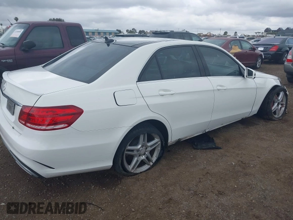 2014 Mercedes-Benz E 350 Sport with VIN WDDHF5KB1EA823010, listed as a IAAI auction lot 42180919 with 188,167 mi miles and . Bid and sale history available at DreamBid. Image 4.
