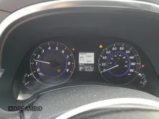 2017 Infiniti QX70 z VIN JN8CS1MW5HM414377, wystawiony jako Copart lot #46922715 z przebiegiem 156 915 mil mil oraz Szkoda całkowita • Salvage title. Historia ofert i sprzedaży dostępna na DreamBid. Obrazek 9.