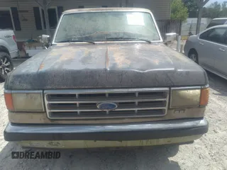 1988 Ford F-150 с VIN 1FTDF15N2JNB47001, выставлен на аукционе IAAI как лот 42295695 с пробегом 20 557 миль миль и . История ставок и продаж доступна на DreamBid. Изображение 6.