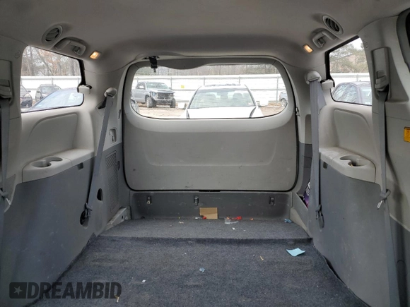 2013 Toyota Sienna L с VIN 5TDZK3DC6DS315122, выставлен на аукционе Copart как лот 47453125 с пробегом 161 106 миль миль и На запчасти • Non repairable. История ставок и продаж доступна на DreamBid. Изображение 10.