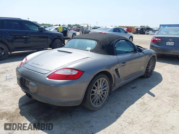 2007 Porsche Boxster S z VIN WP0CB29887U731046, wystawiony jako IAAI lot #42191204 z przebiegiem 153 037 mil mil oraz . Historia ofert i sprzedaży dostępna na DreamBid. Obrazek 4.