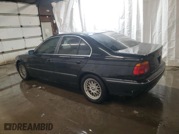 2000 BMW 5 Series 528iA with VIN WBADM6342YGU16431, listed as a Copart auction lot 45346575 with 99,799 mi miles and Salvage Title. Bid and sale history available at carsss.com. Image 2.