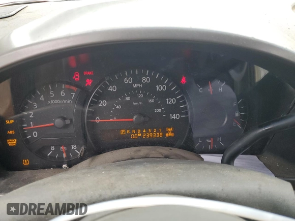2006 Nissan Titan LE z VIN 1N6AA07B26N503160, wystawiony jako Copart lot #87855545 z przebiegiem 239 338 mil mil oraz Szkoda całkowita • Salvage title. Historia ofert i sprzedaży dostępna na DreamBid. Obrazek 9.