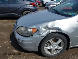 2006 Acura RL with VIN JH4KB16576C009442, listed as a IAAI auction lot 41945210 with 204,346 mi miles and . Bid and sale history available at DreamBid. Image 6.