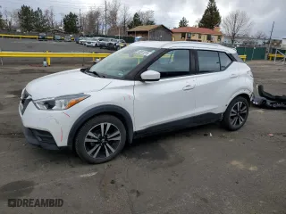 2018 Nissan Kicks SV with VIN 3N1CP5CU1JL534278, listed as a Copart auction lot 48813015 with 58,267 mi miles and Salvage Title. Bid and sale history available at carsss.com. Image 1.