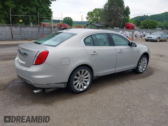 2009 Lincoln MKS with VIN 1LNHM93R79G620964, listed as a IAAI auction lot 42385061 with 107,087 mi miles and . Bid and sale history available at DreamBid. Image 4.