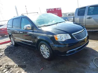 2013 Chrysler Town & Country Limited with VIN 2C4RC1GG0DR653897, listed as a IAAI auction lot 41813906 with 172,332 mi miles. Bid and sale history available at carsss.com. Image 1.