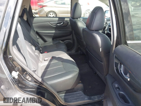 2015 Nissan Rogue SL with VIN 5N1AT2MV6FC787987, listed as a IAAI auction lot 41888650 with 140,600 mi miles. Bid and sale history available at carsss.com. Image 8.