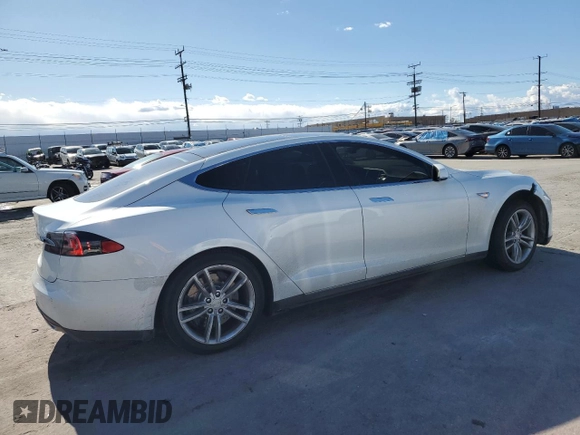 2013 Tesla Model S with VIN 5YJSA1CGXDFP21051, listed as a Copart auction lot 48377775 with 125,472 mi miles and Salvage Title. Bid and sale history available at carsss.com. Image 3.