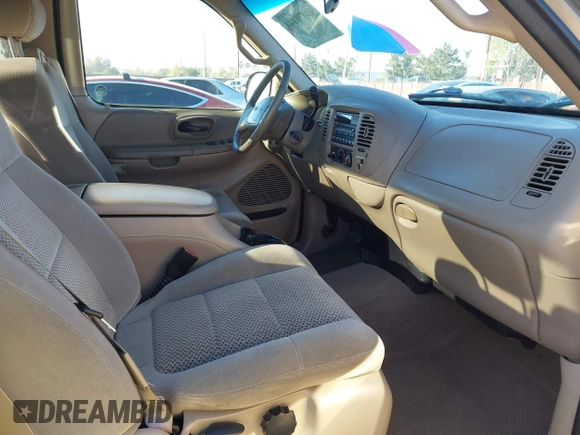 2002 Ford F-150 XL with VIN 1FTRX17232NA79508, listed as a IAAI auction lot 41870844 with 111,429 mi miles. Bid and sale history available at carsss.com. Image 5.