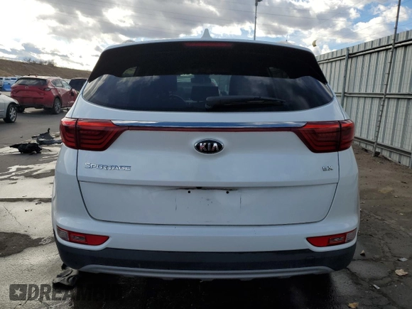 2019 Kia Sportage EX z VIN KNDPN3AC9K7618373, wystawiony jako Copart lot #54144465 z przebiegiem 49 070 mil mil oraz Nie do naprawy • Non repairable. Historia ofert i sprzedaży dostępna na DreamBid. Obrazek 6.
