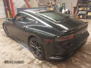 2024 Nissan Z Performance с VIN JN1BZ4BH0RM361326, выставлен на аукционе IAAI как лот 41854422 с пробегом 2 402 миль миль и . История ставок и продаж доступна на DreamBid. Изображение 3.