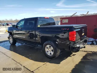 2018 Chevrolet Silverado 1500 LT with VIN 3GCUKREC2JG614144, listed as a Copart auction lot 46355355 with 98,476 mi miles and Salvage Title. Bid and sale history available at carsss.com. Image 2.