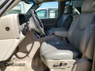 2005 Chevrolet Suburban Z71 with VIN 3GNFK16Z05G142794, listed as a Copart auction lot 52546295 with 0 mi miles and Salvage Title. Bid and sale history available at carsss.com. Image 7.