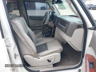 2008 Jeep Commander Limited z VIN 1J8HG58248C211318, wystawiony jako IAAI lot #42501353 z przebiegiem 215 049 mil mil oraz . Historia ofert i sprzedaży dostępna na DreamBid. Obrazek 5.