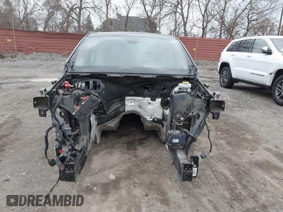 2018 Jeep Grand Cherokee Laredo E with VIN 1C4RJFAG6JC152156, listed as a IAAI auction lot 41903337 with Not provided miles and . Bid and sale history available at DreamBid. Image 11.