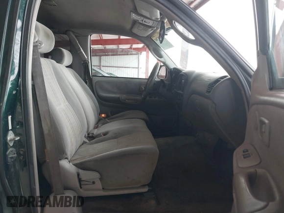 2003 Toyota Tundra SR5 with VIN 5TBRT34133S345035, listed as a IAAI auction lot 41700784 with 372,478 mi miles and . Bid and sale history available at DreamBid. Image 5.