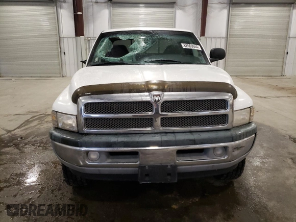 1998 Dodge Ram 2500 with VIN 3B7KF22Z1WG110302, listed as a Copart auction lot 82669944 with 97,815 mi miles and Salvage Title. Bid and sale history available at carsss.com. Image 5.