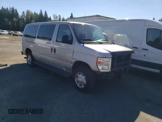 2008 Ford Econoline Passenger XL with VIN 1FBNE31L08DA43554, listed as a Copart auction lot 73714354 with 205,979 mi miles and Salvage Title. Bid and sale history available at carsss.com. Image 4.