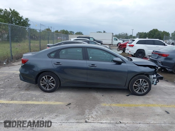 2023 Kia Forte LXS with VIN 3KPF24AD9PE585109, listed as a IAAI auction lot 38135425 with 15,898 mi miles. Bid and sale history available at carsss.com. Image 13.