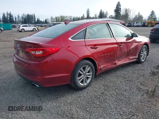 2016 Hyundai Sonata SE with VIN 5NPE24AF0GH261359, listed as a IAAI auction lot 42005720 with 100,889 mi miles and . Bid and sale history available at carsss.com. Image 4.