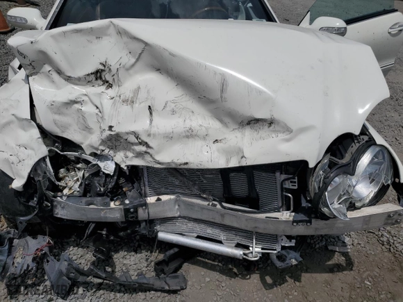 2008 Mercedes-Benz CLK-Class 3.5L with VIN WDBTK56F68F253444, listed as a Copart auction lot 62065344 with 138,842 mi miles and Salvage Title. Bid and sale history available at carsss.com. Image 11.