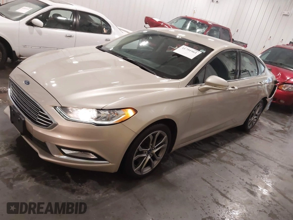 2017 Ford Fusion SE with VIN 3FA6P0HD1HR275097, listed as a IAAI auction lot 41791961 with 136,887 mi miles. Bid and sale history available at carsss.com. Image 18.