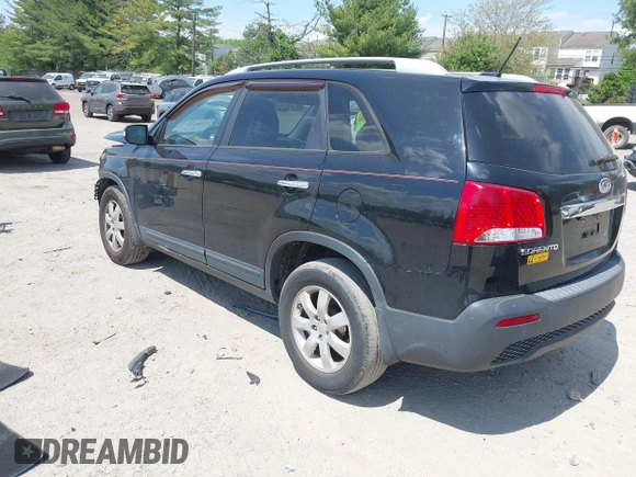 2011 Kia Sorento LX with VIN 5XYKT3A13BG162338, listed as a IAAI auction lot 42180644 with 118,482 mi miles and . Bid and sale history available at carsss.com. Image 3.
