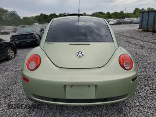 2006 Volkswagen Beetle with VIN 3VWRW31C46M402073, listed as a Copart auction lot 58721525 with 110,172 mi miles and Salvage title. Bid and sale history available at DreamBid. Image 6.