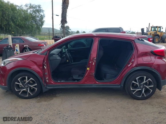 2018 Toyota C-HR XLE with VIN NMTKHMBXXJR016772, listed as a IAAI auction lot 41858304 with 119,278 mi miles. Bid and sale history available at carsss.com. Image 15.