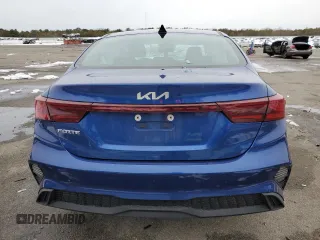 2024 Kia Forte LXS with VIN 3KPF24ADXRE699901, listed as a Copart auction lot 44396105 with 17,017 mi miles and Non Repairable. Bid and sale history available at carsss.com. Image 6.