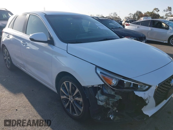 2020 Hyundai Elantra GT with VIN KMHH35LE8LU121513, listed as a IAAI auction lot 41933447 with 36,008 mi miles. Bid and sale history available at carsss.com. Image 6.