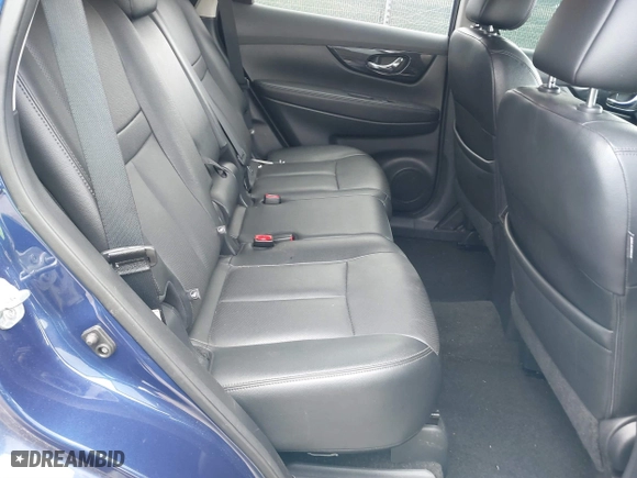 2017 Nissan Rogue SL with VIN 5N1AT2MV0HC742787, listed as a IAAI auction lot 41738314 with 156,574 mi miles. Bid and sale history available at carsss.com. Image 8.