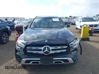 2020 Mercedes-Benz GLC 300 with VIN WDC0G8DB7LF718775, listed as a IAAI auction lot 41807370 with 59,120 mi miles and . Bid and sale history available at DreamBid. Image 12.