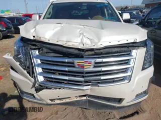 2015 Cadillac Escalade ESV Platinum z VIN 1GYS4UKJ3FR564718, wystawiony jako IAAI lot #41085166 z przebiegiem Nie podano mil oraz . Historia ofert i sprzedaży dostępna na DreamBid. Obrazek 12.