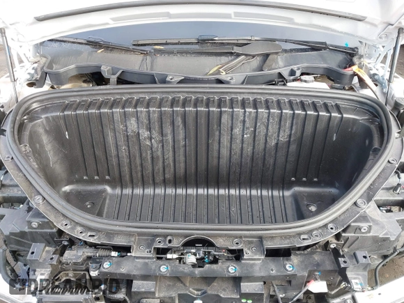 2023 Tesla Model X with VIN 7SAXCBE54PF384403, listed as a IAAI auction lot 40947187 with 16,881 mi miles and . Bid and sale history available at DreamBid. Image 10.