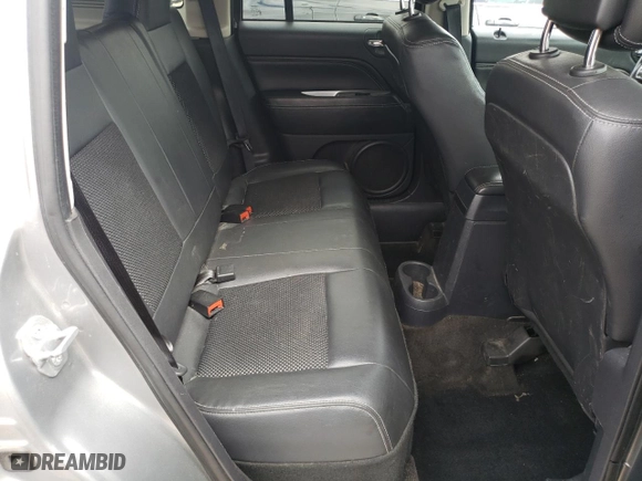 2014 Jeep Compass Latitude with VIN 1C4NJDEBXED892553, listed as a Copart auction lot 53539475 with 171,855 mi miles and Clean Title. Bid and sale history available at carsss.com. Image 10.