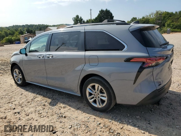 2022 Toyota Sienna XLE Woodland Edition with VIN 5TDASKFC5NS042826, listed as a Copart auction lot 68443544 with 37,948 mi miles and Salvage Title. Bid and sale history available at carsss.com. Image 2.