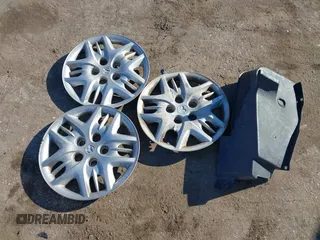 2003 Dodge Caravan Sport with VIN 2D4GP44R23R328592, listed as a IAAI auction lot 41422474 with 0 mi miles. Bid and sale history available at carsss.com. Image 12.