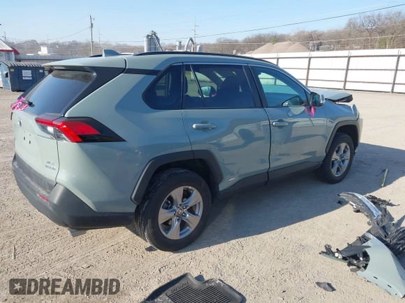 2023 Toyota RAV4 Hybrid XLE with VIN 4T3RWRFV2PU102578, listed as a IAAI auction lot 41792776 with 26,147 mi miles. Bid and sale history available at carsss.com. Image 4.